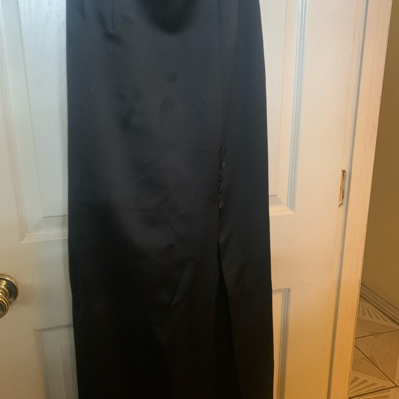 Maxi Fancy Skirt with slit - Picture 5 of 6